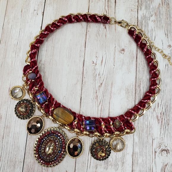 Vintage Beaded Pendant Necklace - Picture 3 of 10